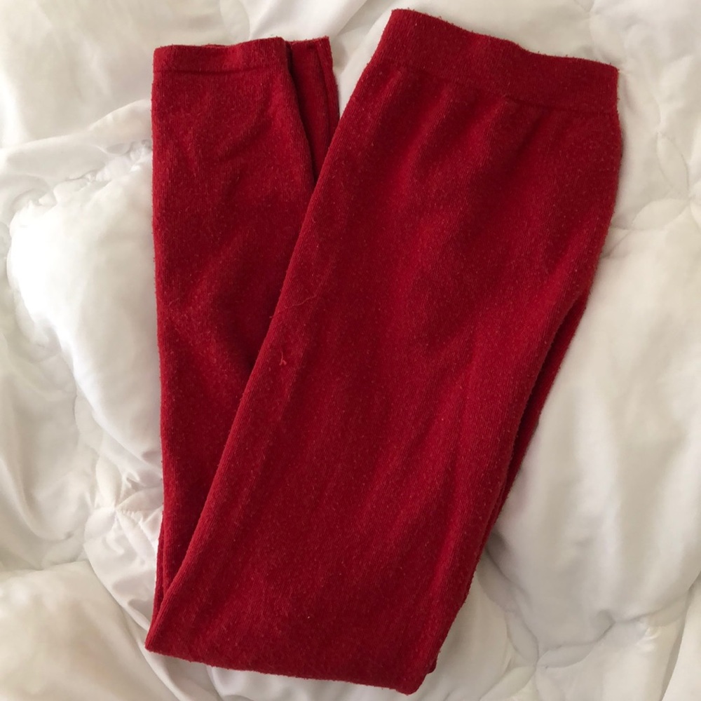 red leggings